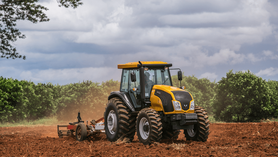 Tractor agrícola BM110/T4K